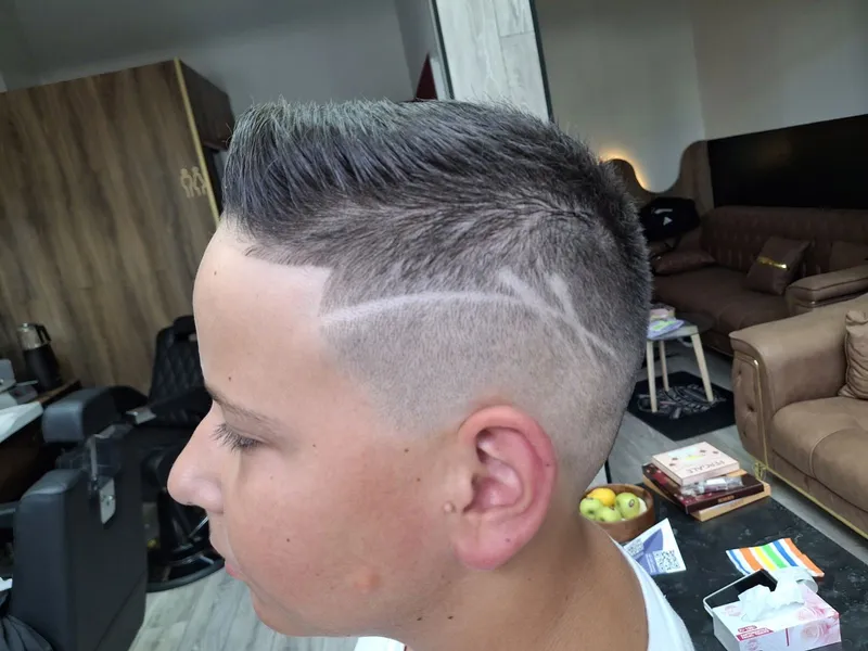 Zen Barbershop - Майсторска работа